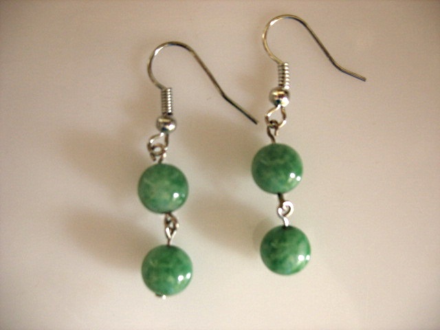 Boucles d'oreilles en jade (modle 12)